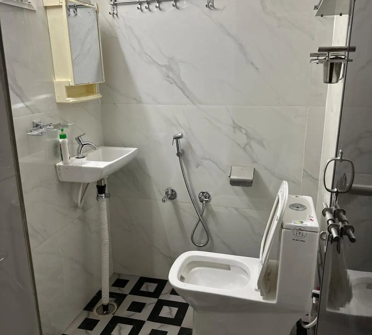 Holiday home Vijaya Nagaram Radhe Krishna Home Stay ,Ganga 1Km Varanasi